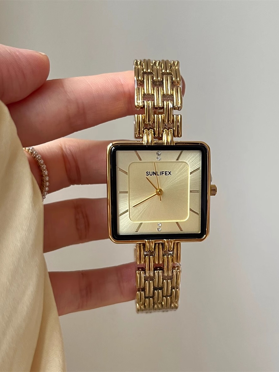 Reloj Retro de alta gama con e - Luxury Watch In Hong Kong reseña y precio