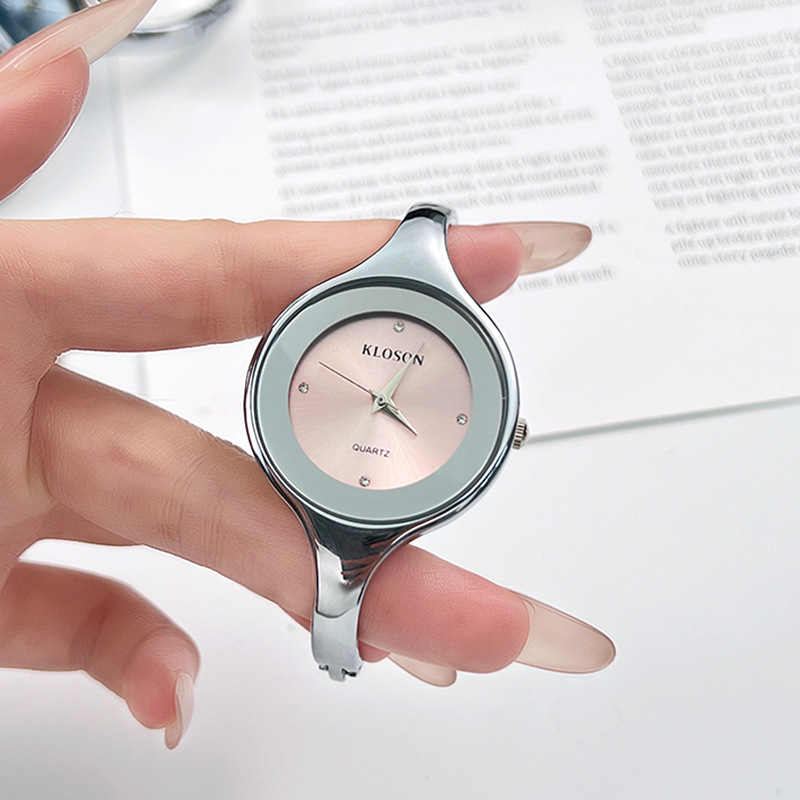Reloj de Pulsera Casual UTHAI  - Luxury Watch Strap reseña y precio